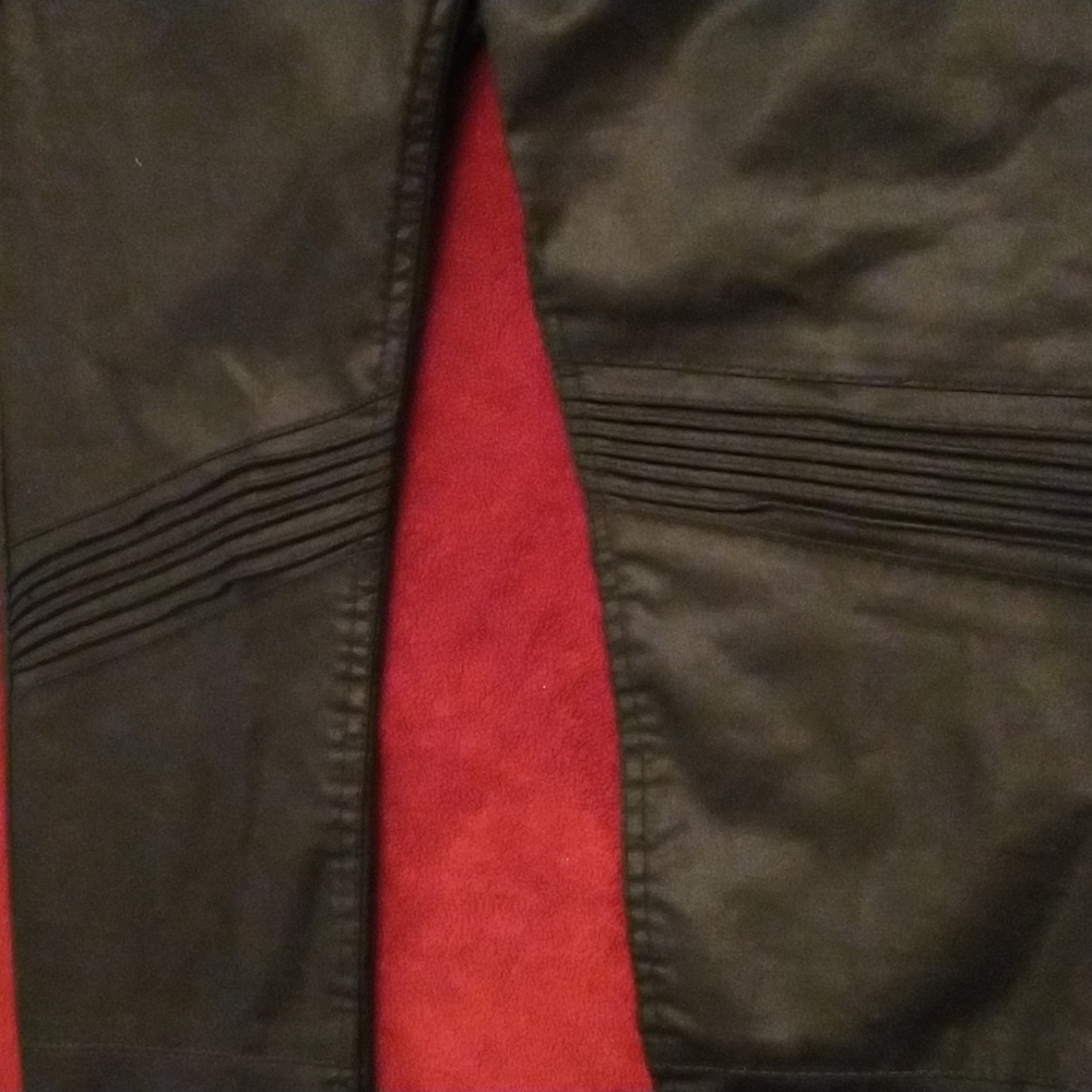 😎 🌼Sale!  Cool Moto Black jeans with ankle zippers NWOT sz4😎